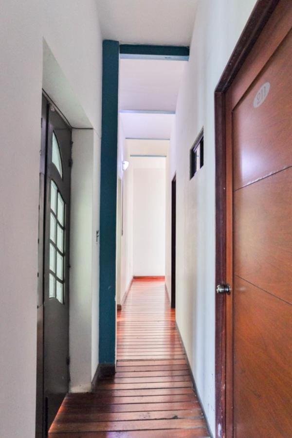 Hostpal Roma 185 Affittacamere *